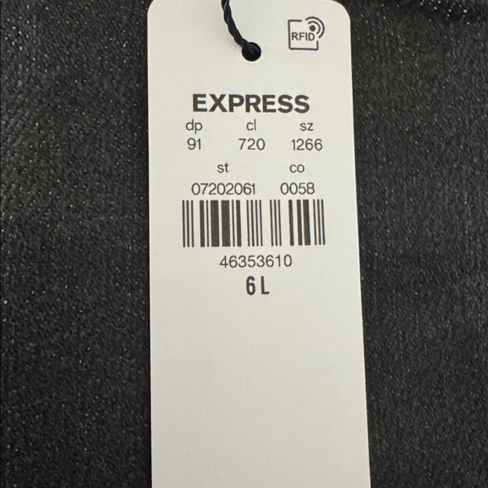90s Slim High Rise denim - Picture 6 of 6